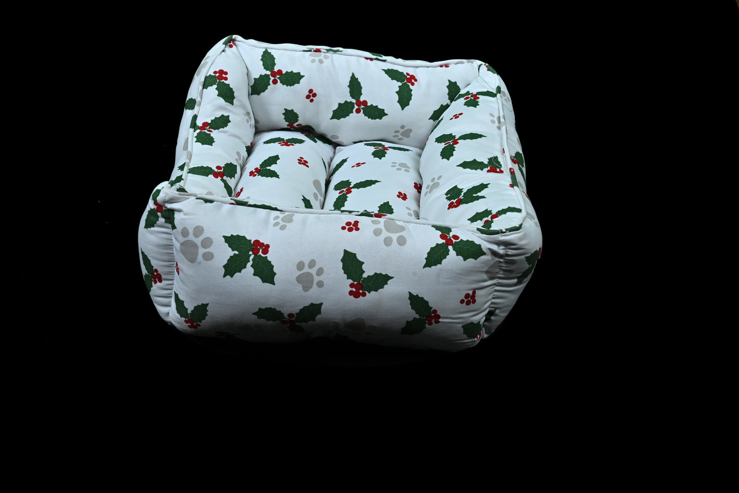Holiday Cheer Pet Bed